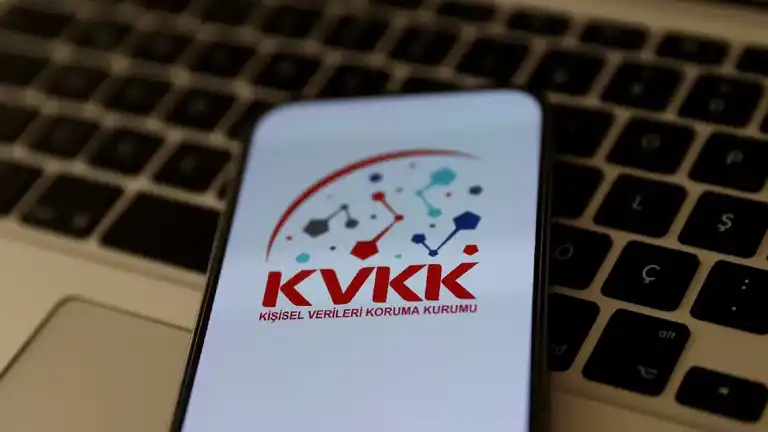 KVKK Başkanı'ndan Siber Zorbalık Uyarısı KVKK Başkanı'ndan Siber Zorbalık Uyarısı